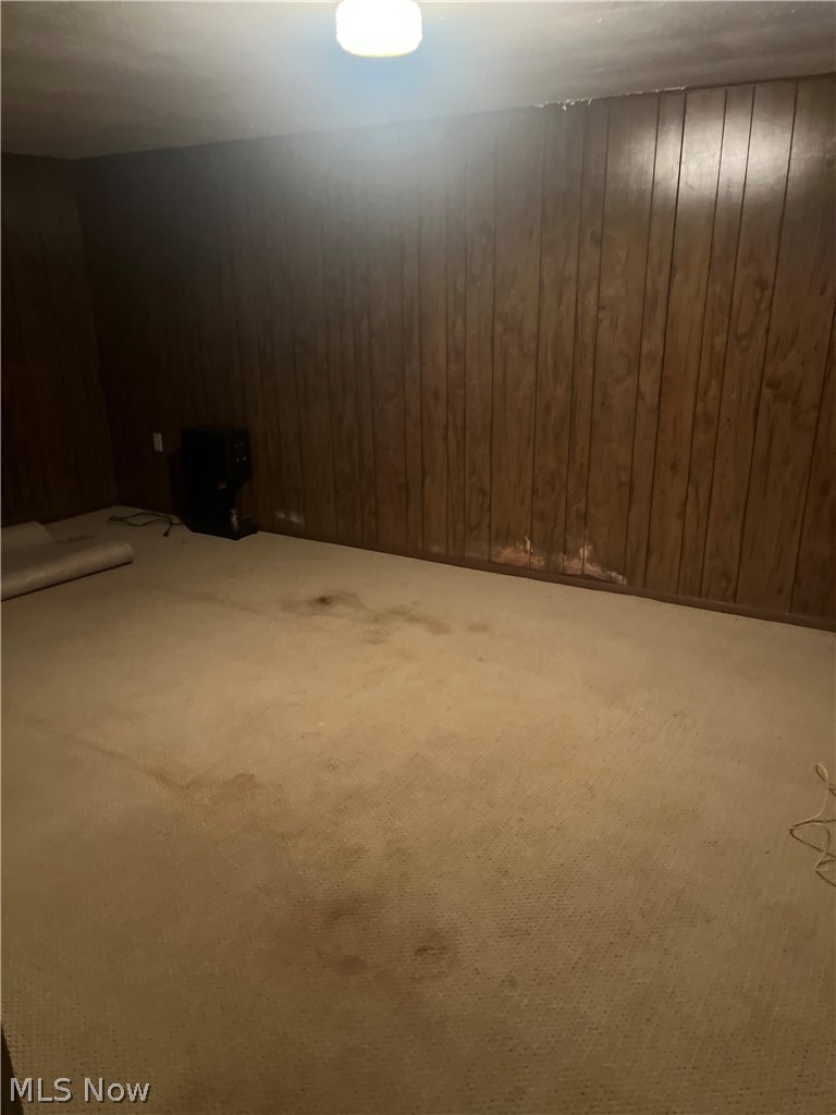 Pontiac 03 - Residential Income