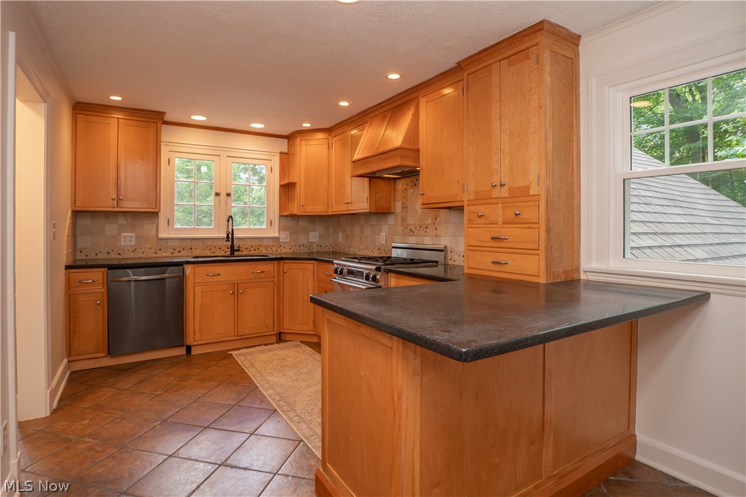 Kirkland Woods - Residential