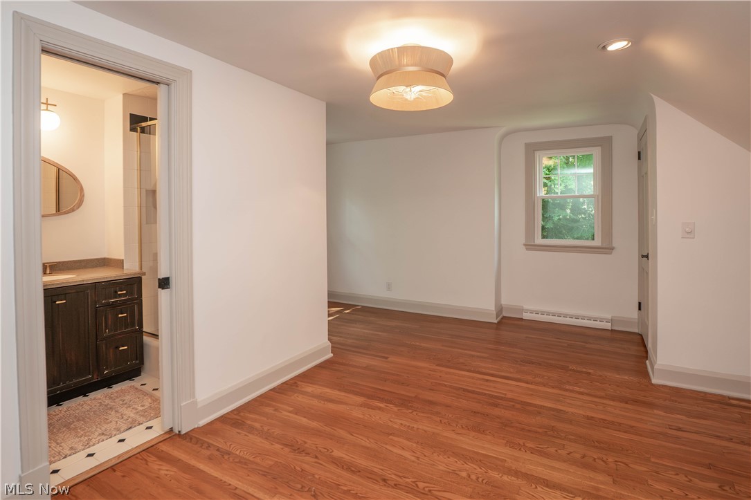 Kirkland Woods - Residential
