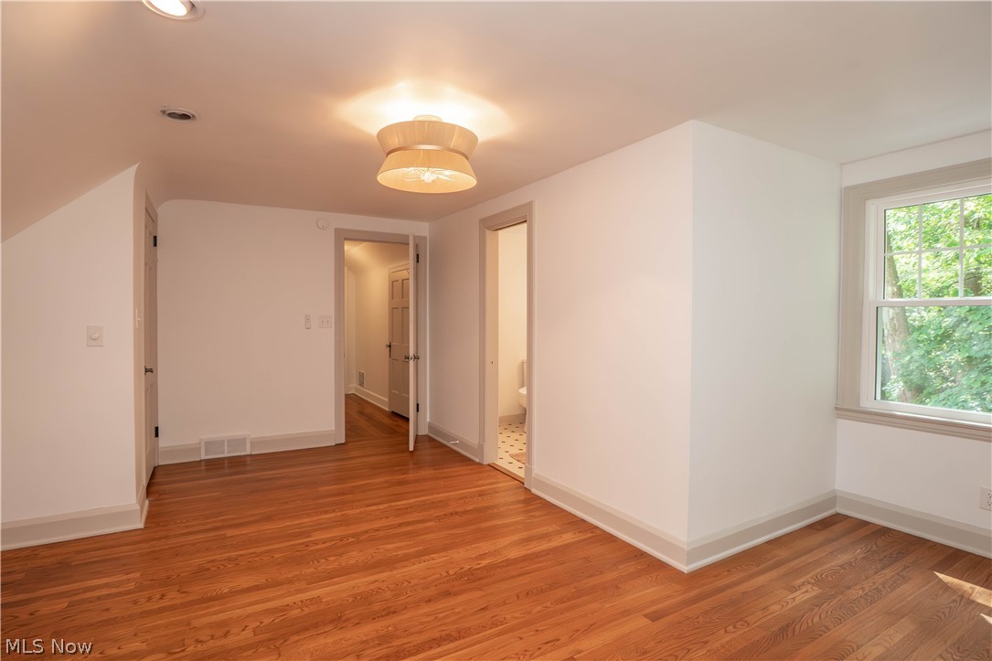 Kirkland Woods - Residential