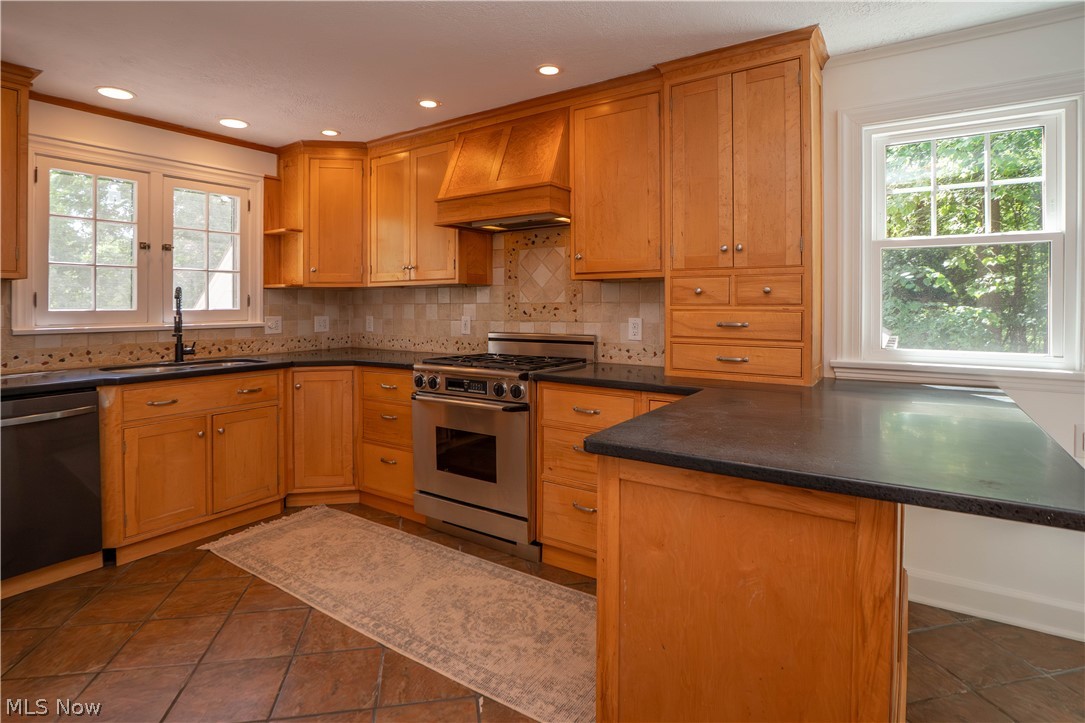 Kirkland Woods - Residential