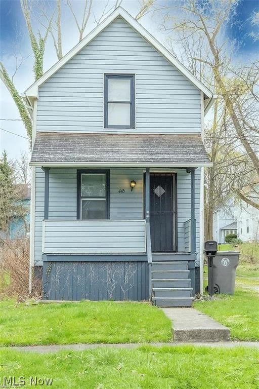 Two-bedroom home with stove, washer, and drier provided. Carpeted bedrooms upstairs with full bath on the main floor. Home hosts Living room and Dinning room with a full kitchen.