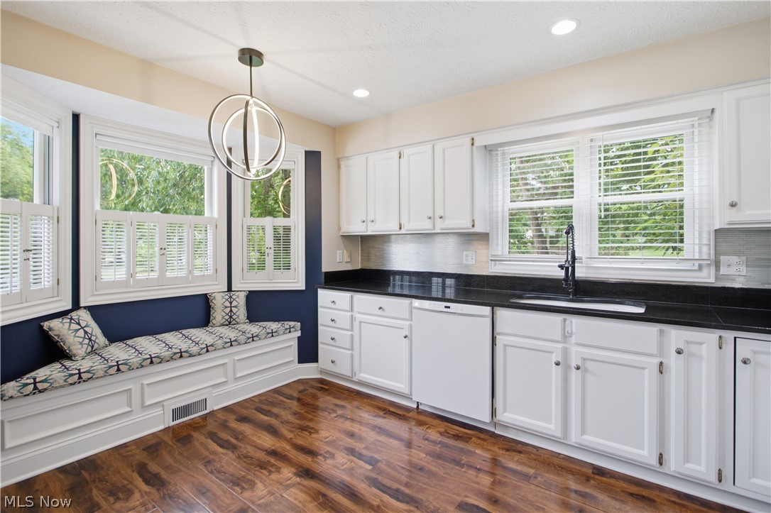 Hampton Glen - Residential