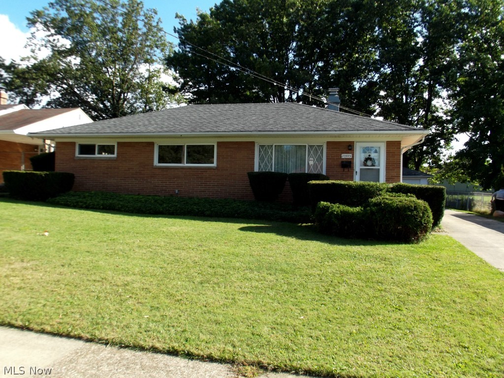 Well cared for all Brick Ranch ready for your personal touch.  Convenient one floor living.  Offers 3 Bedrooms all freshly painted 9/2014. Eat-in Kitchen with all appliances including washer and dryer.  Range 8/2014, refrigerator 2008.  Newer furnace, H2o tank, central air.  The over sized 2 car garage offers a newer door and opener, plenty of extra space for storage.