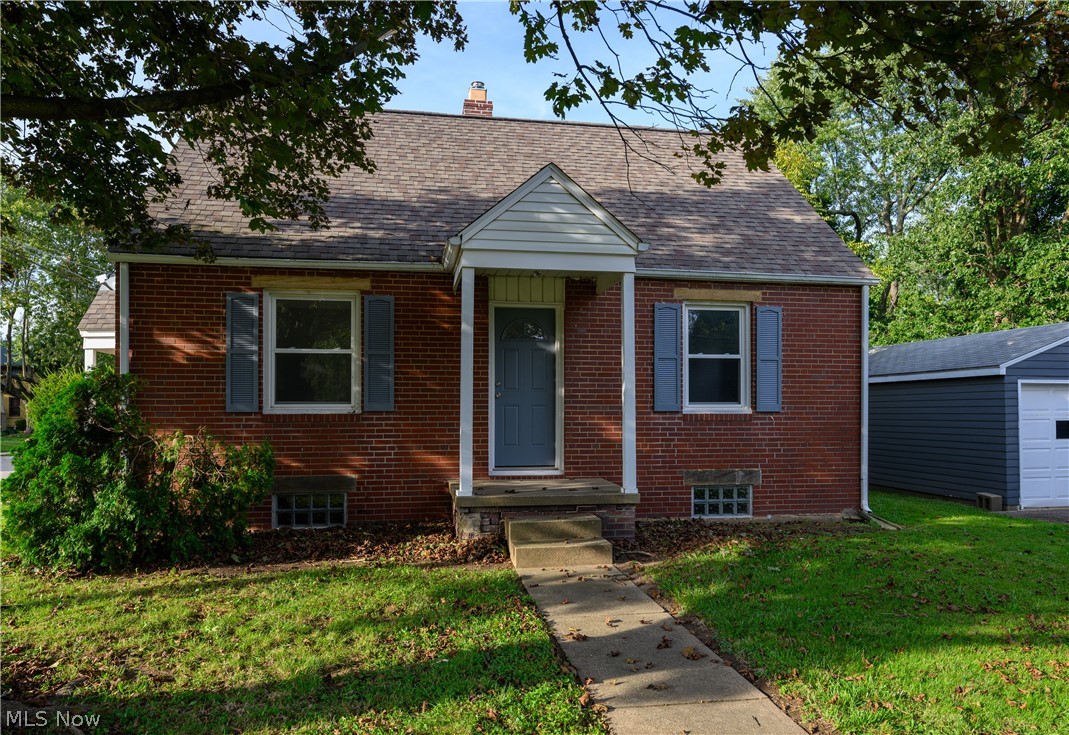 This is NOT your typical multi-unit. The possibilities are endless with this unique property near the heart
of North Canton. The main home features three bedrooms and one bath and has been completely
remodeled with a kitchen you need to see to believe. Updated with slow-close cabinets, brand-new
stainless-steel appliances and quartz countertops, this kitchen is a chef’s dream. New neutral carpet and
paint are found throughout the main living areas and bedrooms. This home also offers a quaint screened
in patio, an easy to maintain yard and a two-car detached garage off the side street. Attached to this
adorable bungalow is a one-bedroom apartment with an equally impressive kitchen, with high quality
finishes throughout. The apartment is complete with a one car attached garage. Both residences have
had the windows, roof and doors replaced within the last 10 years, and major mechanics updated in
2022. Utilities are split between both units, except for a shared water meter and wat