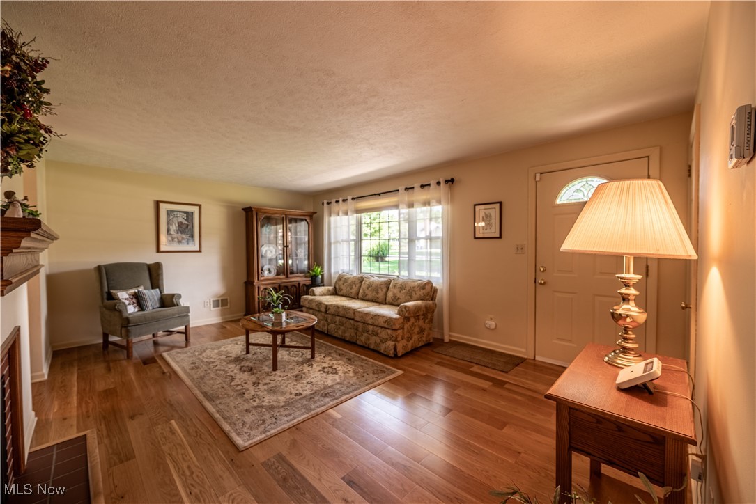 Longcoy Acres - Residential