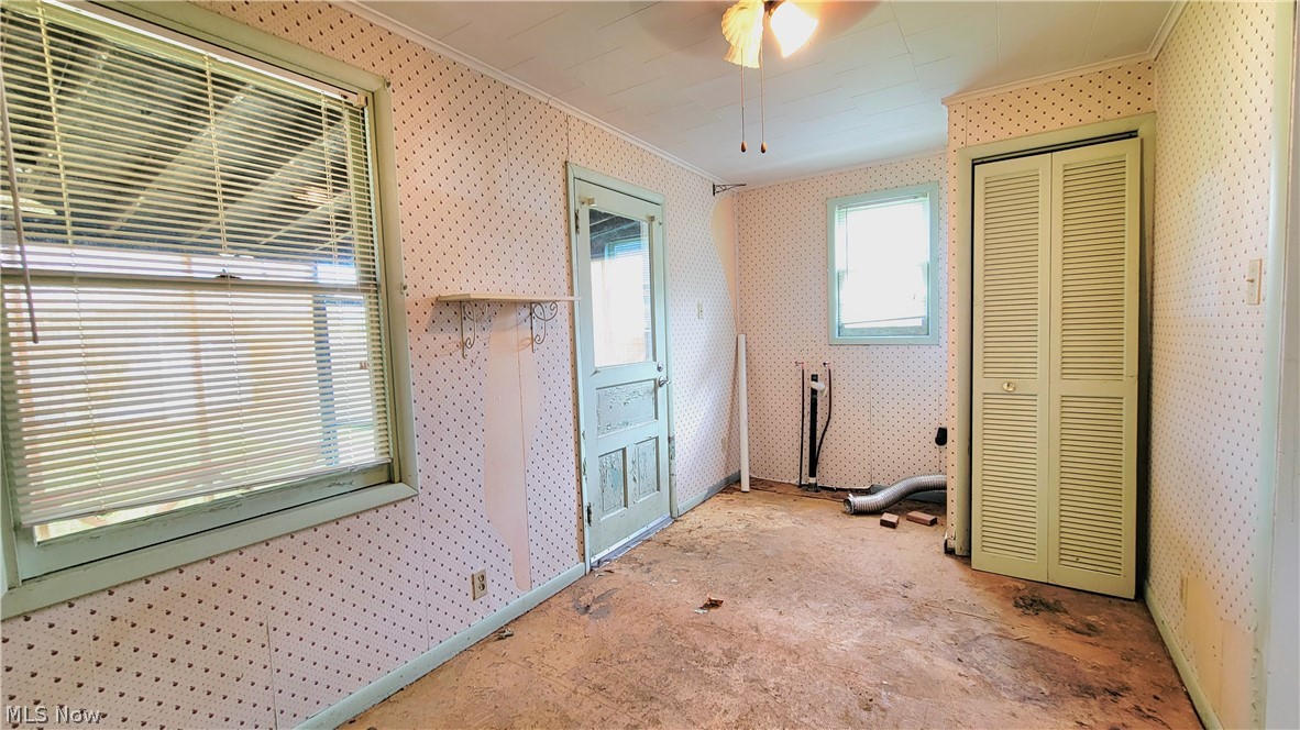 Glass Works Ad - Residential