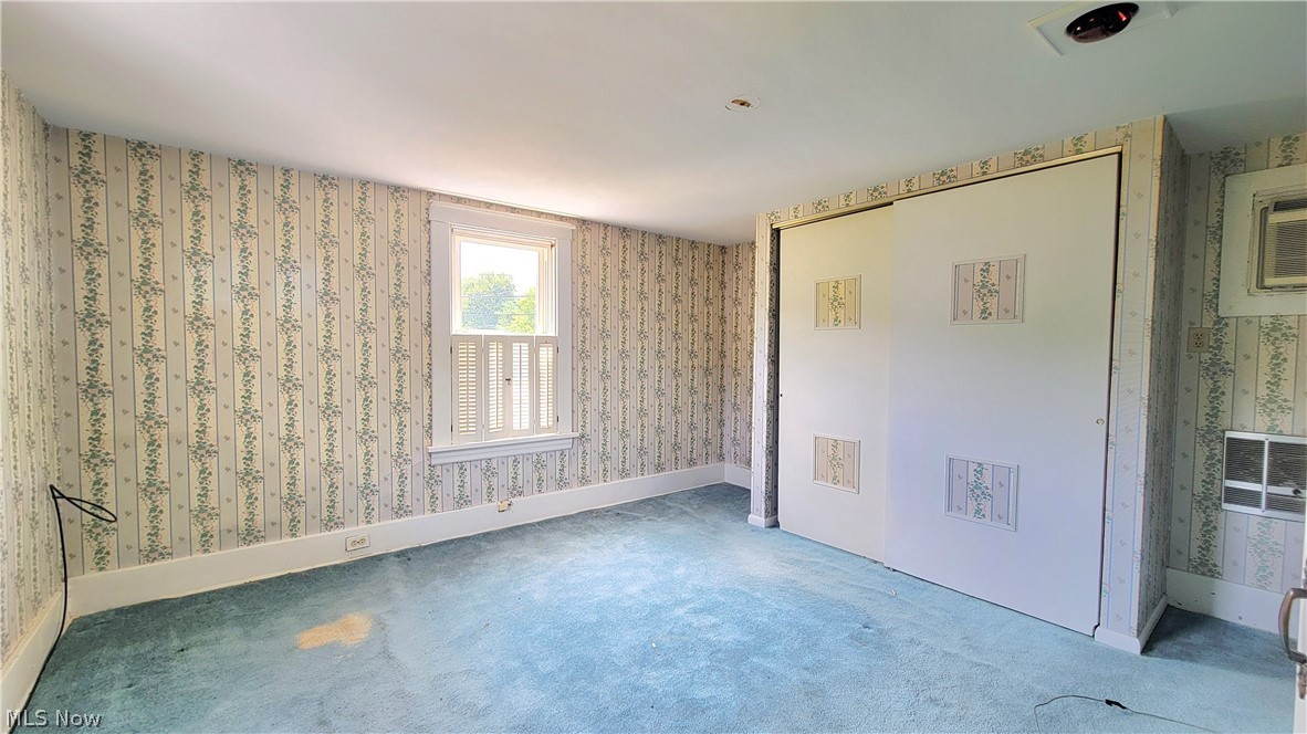 Glass Works Ad - Residential