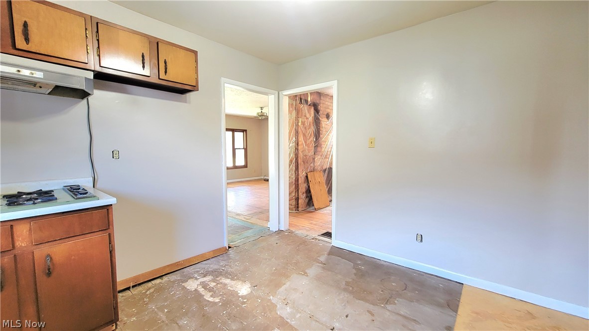 Glass Works Ad - Residential