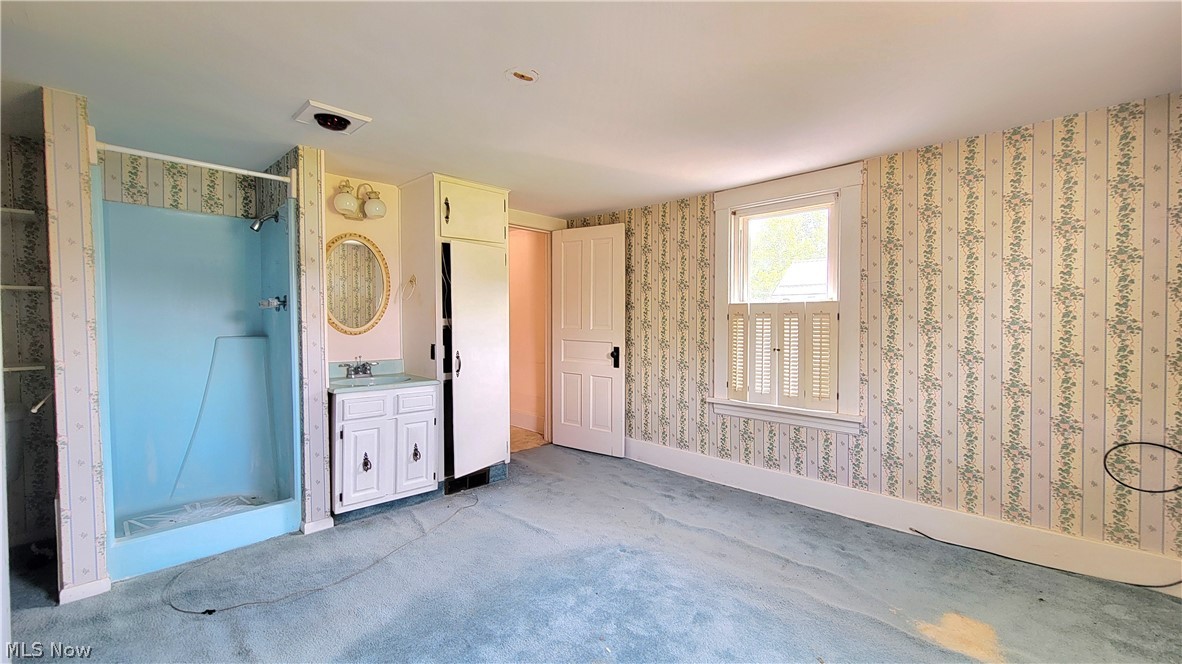 Glass Works Ad - Residential