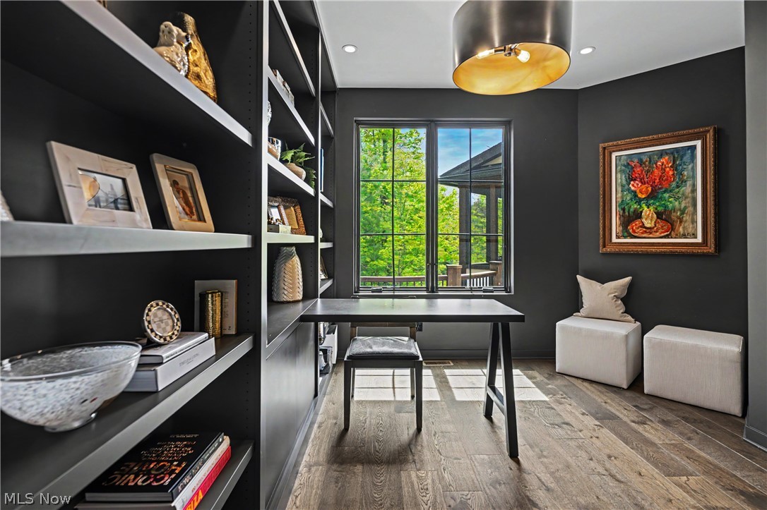 Kemp Crest Estates - Residential