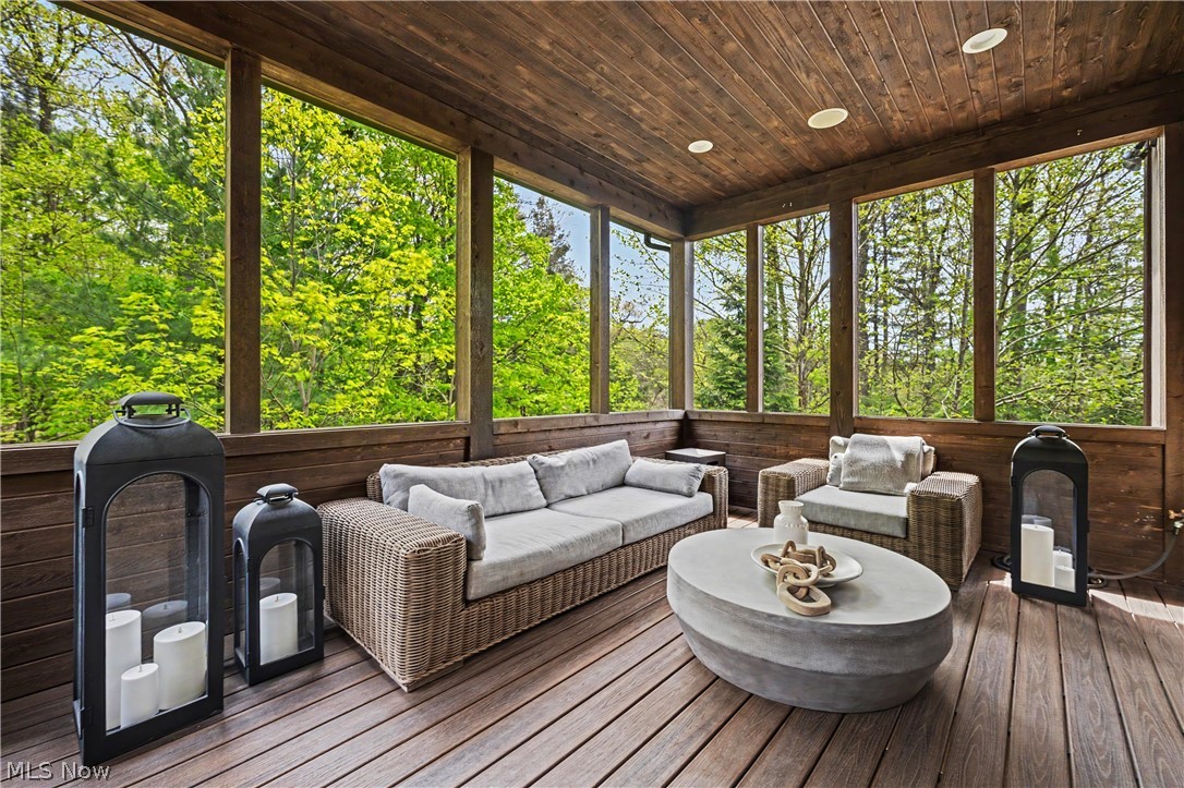 Kemp Crest Estates - Residential