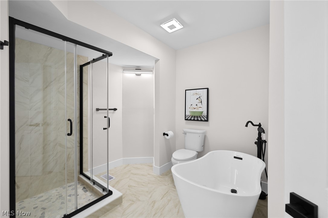 Beachcliffe Condo - Residential