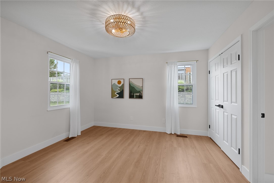 Beachcliffe Condo - Residential
