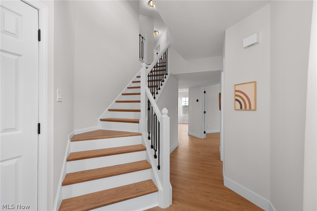 Beachcliffe Condo - Residential
