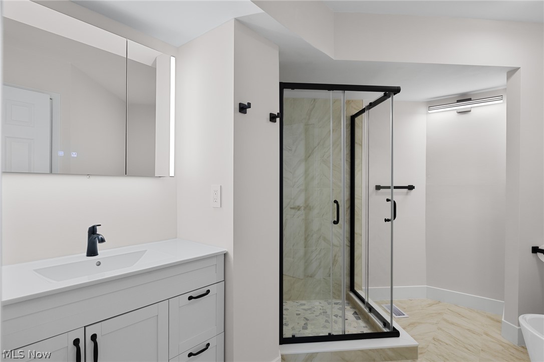 Beachcliffe Condo - Residential