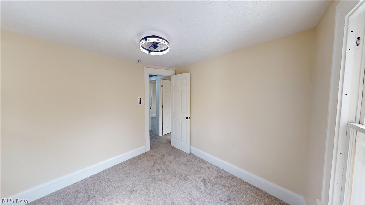 Thomas Struthers Add 01 - Residential Lease