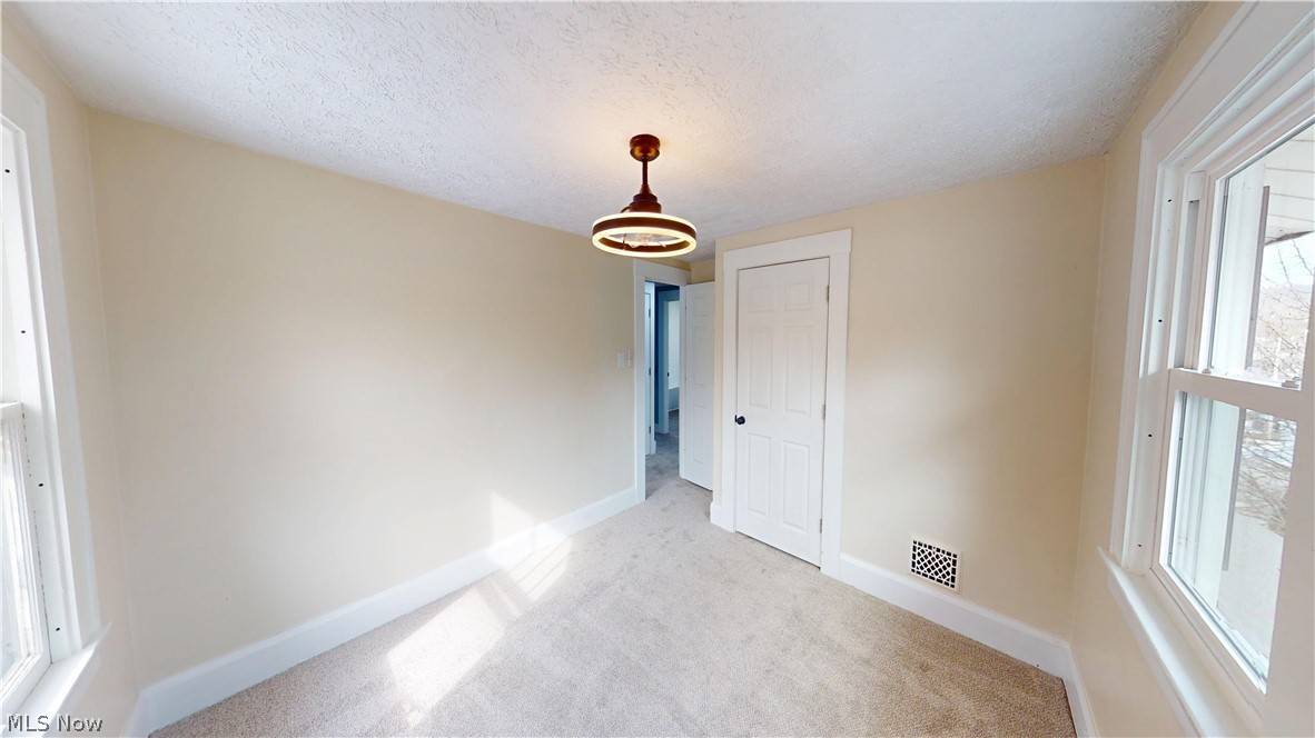 Thomas Struthers Add 01 - Residential Lease