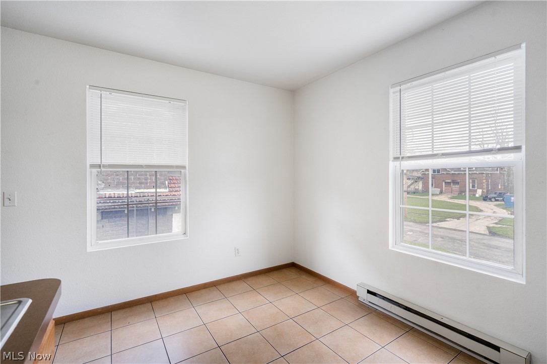 City/Youngstown - Commercial Sale