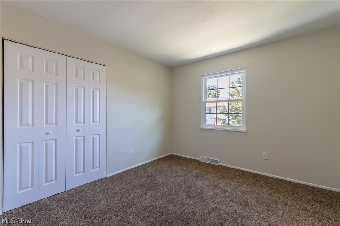 Fairfax Manor Condo - Residential