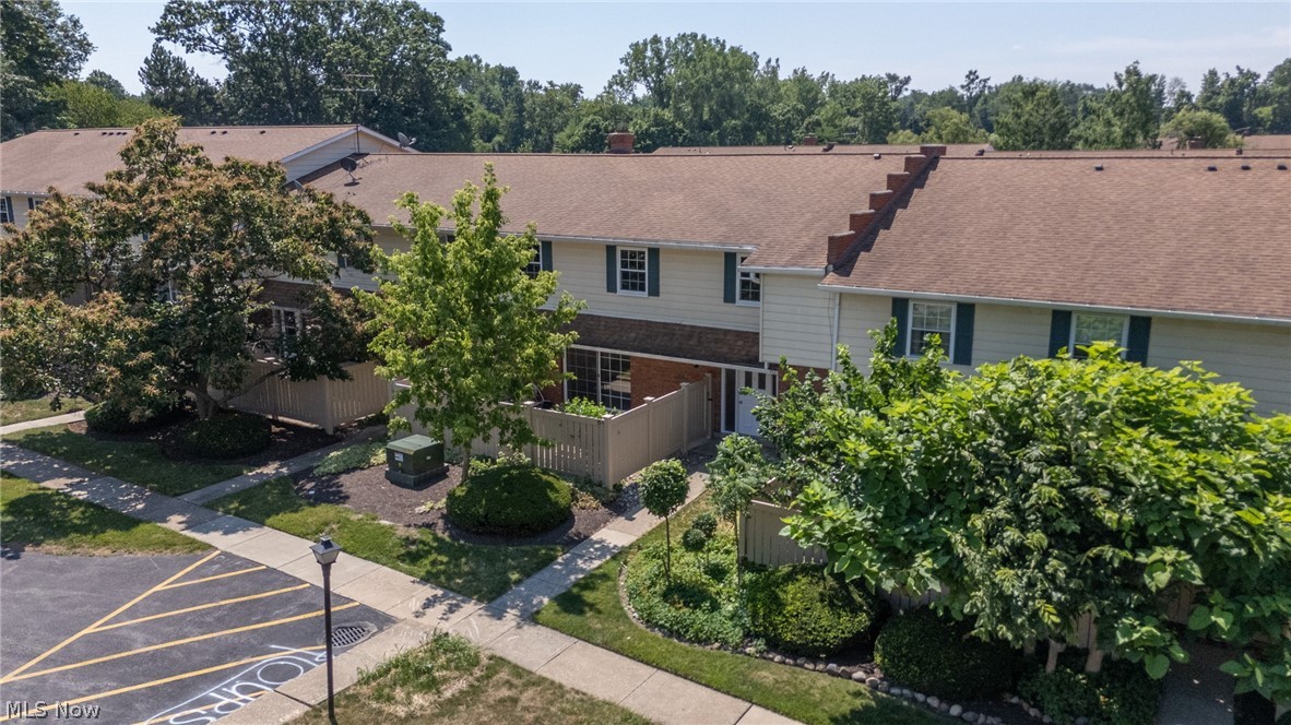 Fairfax Manor Condo - Residential