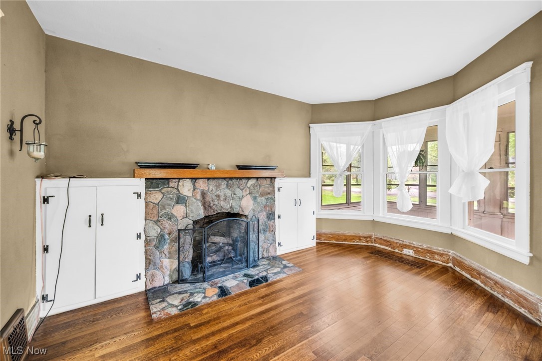 Olmsted 06 - Residential