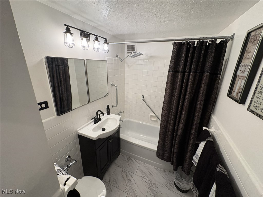South Park Manor Condo - Residential