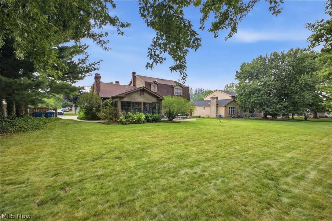 Burgess Manor - Residential