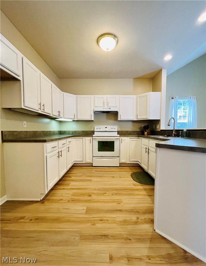 Middle Ridge Condo - Residential