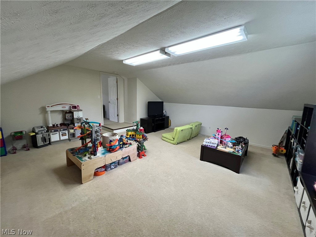Middle Ridge Condo - Residential