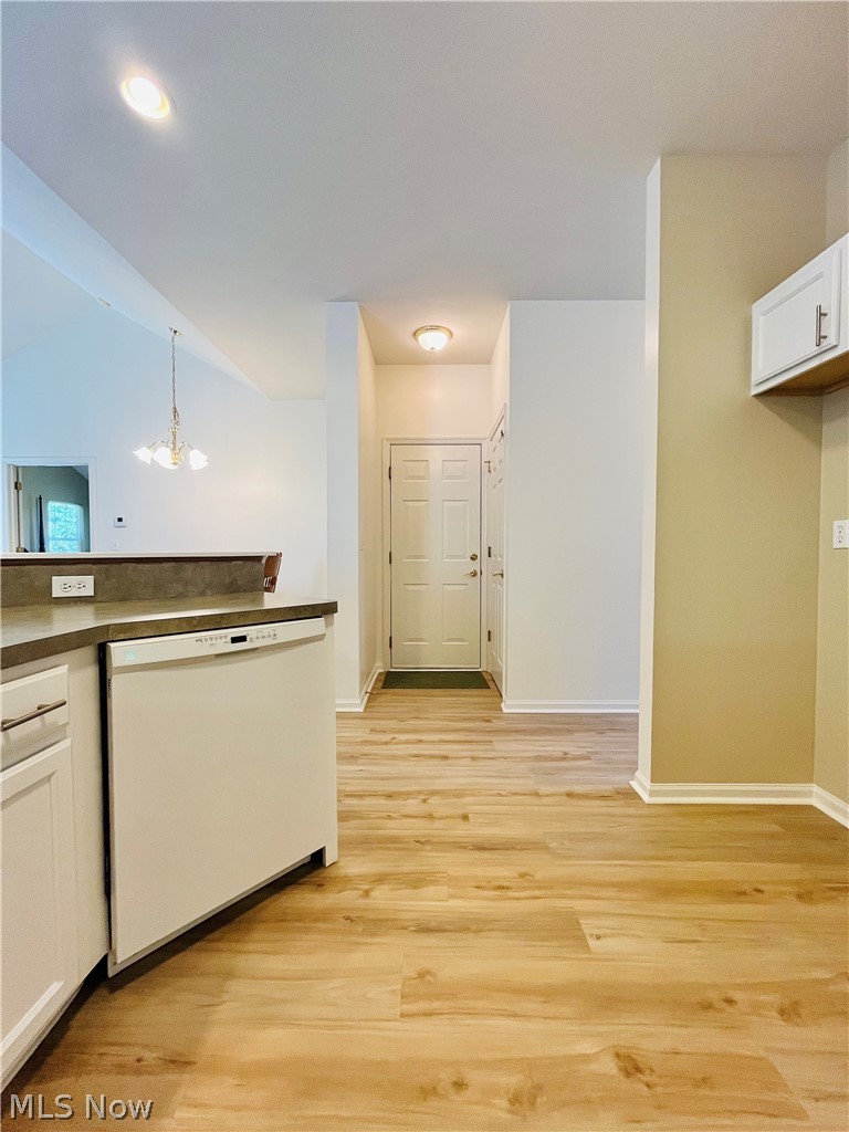 Middle Ridge Condo - Residential