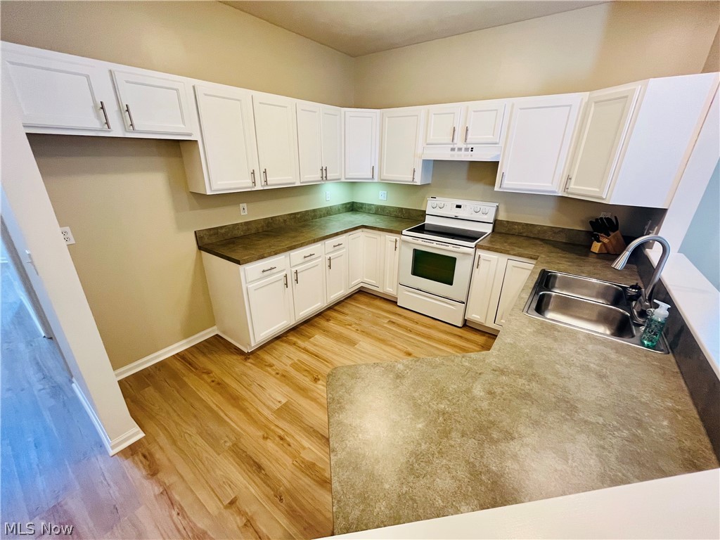 Middle Ridge Condo - Residential