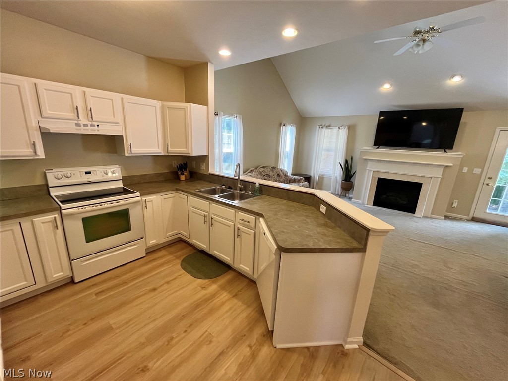 Middle Ridge Condo - Residential