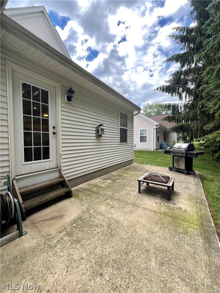 Middle Ridge Condo - Residential