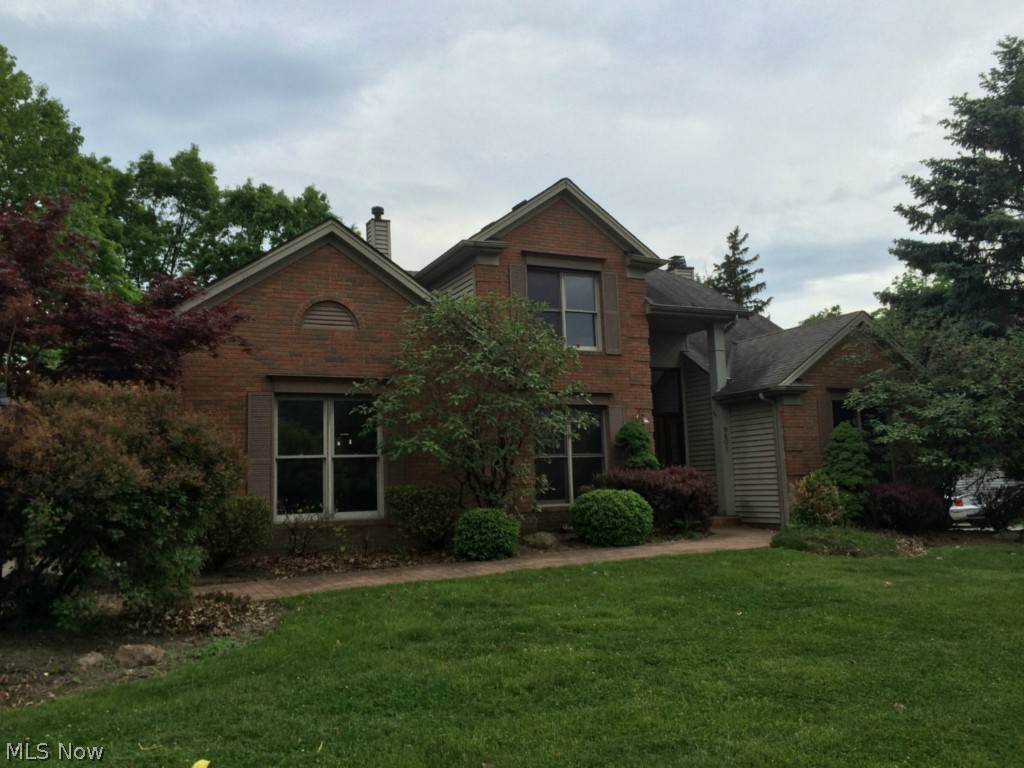 Located in the beautiful Timber Ridge development, this 3 bedroom, 2.5 bath Colonial was built as a builders model home. The great room has a fireplace, vaulted ceiling, and slider to a large deck and private backyard that is great for entertaining. First floor master bedroom also has vaulted ceiling and see through fireplace to the master glamour bath with Jacuzzi tub. Large eat-in kitchen has a center island and slider to the large deck. There is a 1st floor laundry room off the kitchen. New Furnace and New Central Air. Freshly painted throughout. Great location close to shopping, school, and highway. This is a Fannie Mae/ HomePath property. Check HomePath website for more details. It is strongly encouraged that offers include proof of funds(if cash offer) or preapproval(if financing) and is a requirement for seller's final acceptance.
