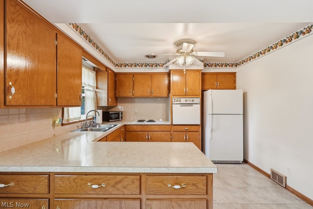 Pinehurst Manor - Residential