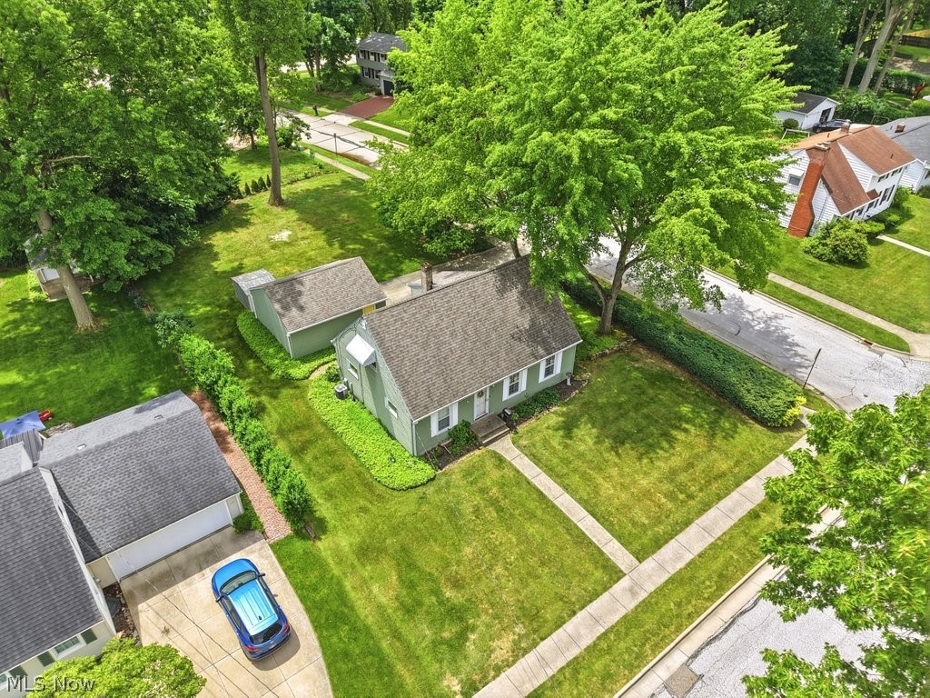 Pinehurst Manor - Residential