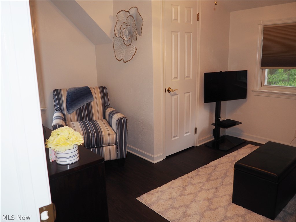 Lions Pk - Residential