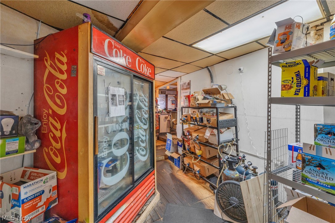 Parks Foster - Commercial Sale