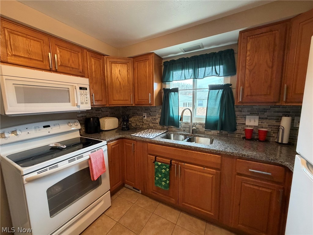 Concord Square Village Condo E - Residential