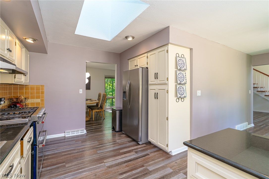 Wbw Investment Co Inc White - Residential