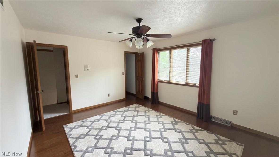 Seneca Woods - Residential