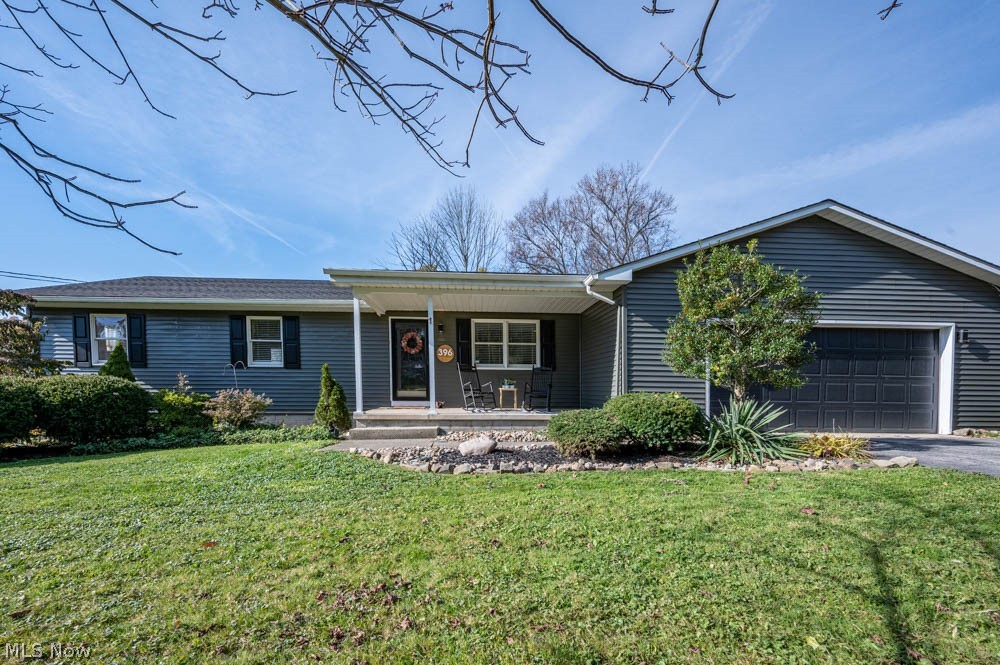 Check out this beautiful move in ready 3 bedroom ranch. The master bedroom has it's own private bathroom and a first floor Laundry. All bedrooms have new carpet. All appliances are staying, including the washer & dryer. New roof in 2020. Both exterior and interior recently painted in 2021. Newer furnace and air conditioner. Carpeted walk-out basement. Enjoy the  finished recreation area and spacious separate home office ; which could be another bedroom. Walk out the sliding doors to the patio and park like setting in the back yard.
Offering a Guard home warranty . Won't last long......