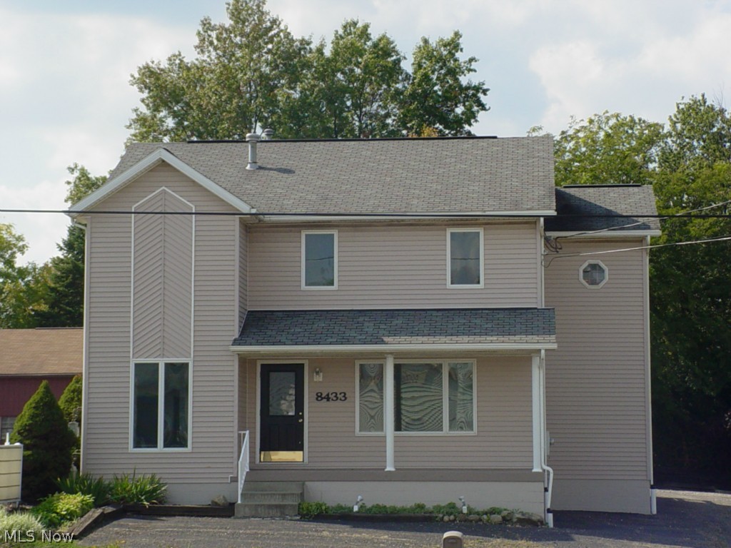 Great investment or owner occupied business opportunity. Office or shop space on main level with spacious apartment on 2nd level with separate entrance.
