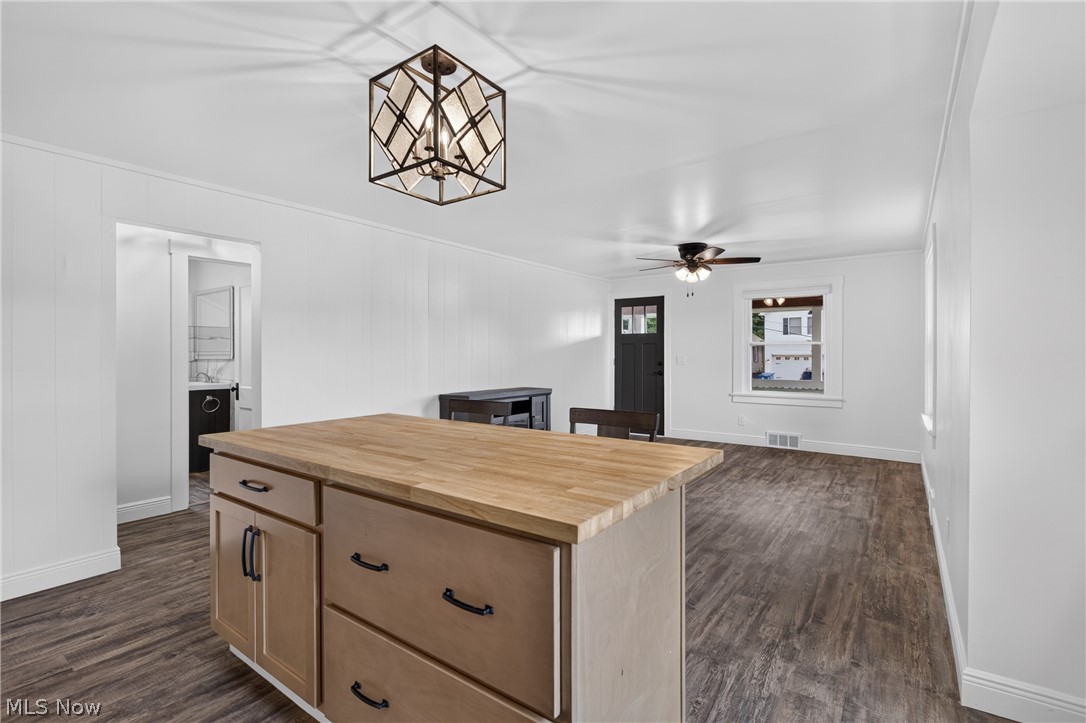 Village/Lowellville - Residential