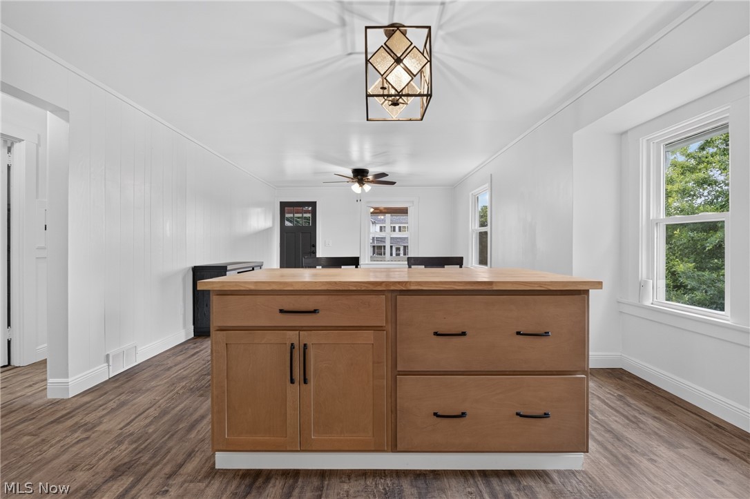 Village/Lowellville - Residential