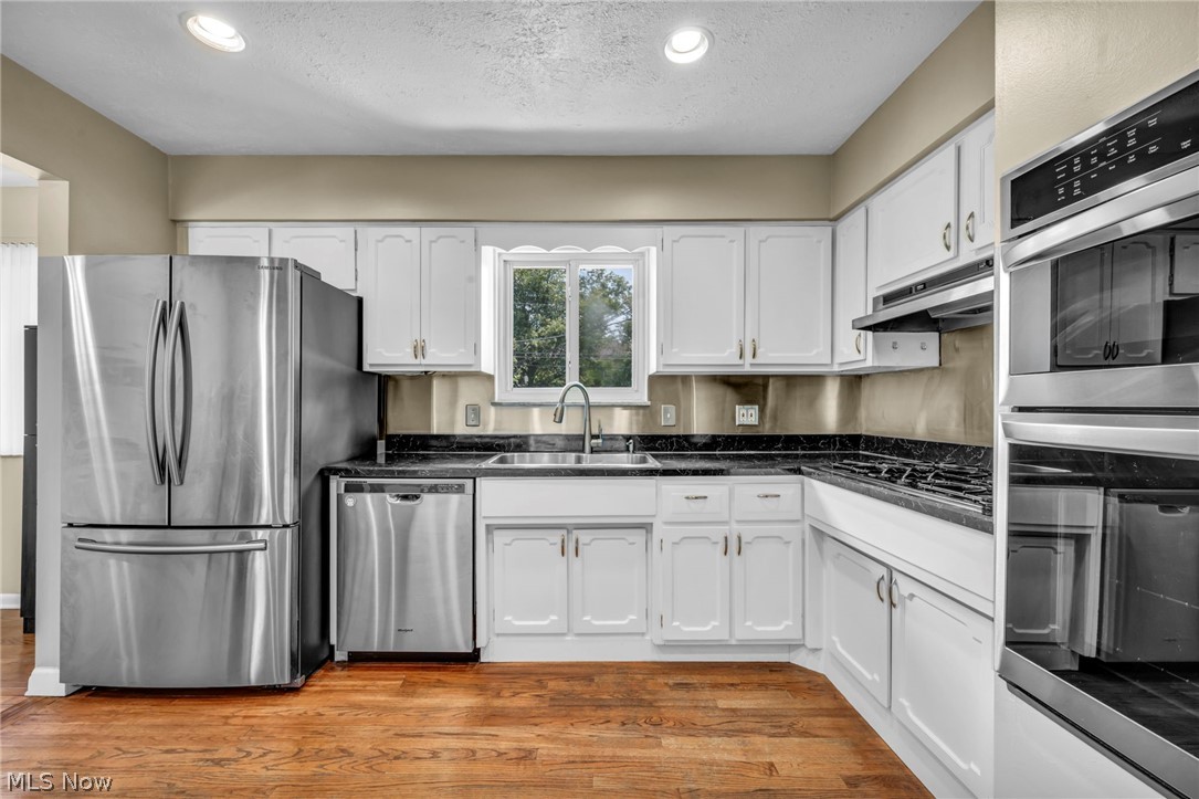 Barrington 03 - Residential