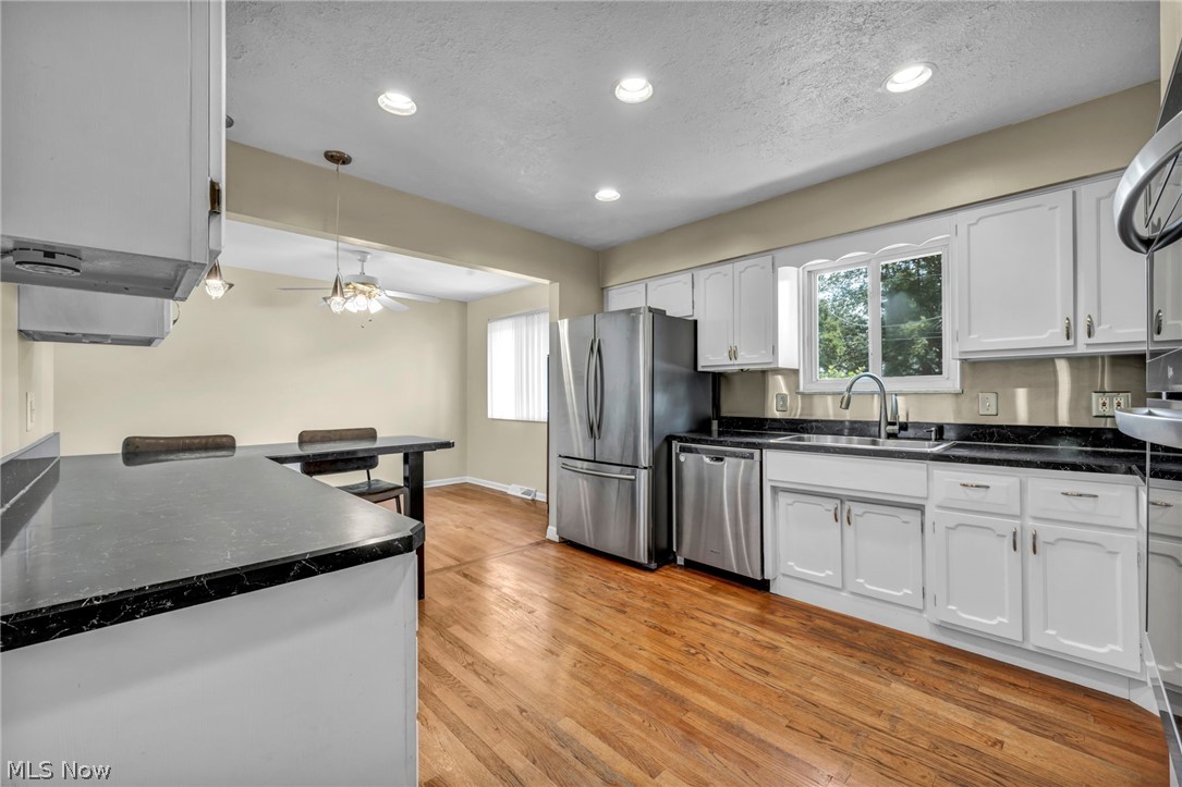 Barrington 03 - Residential