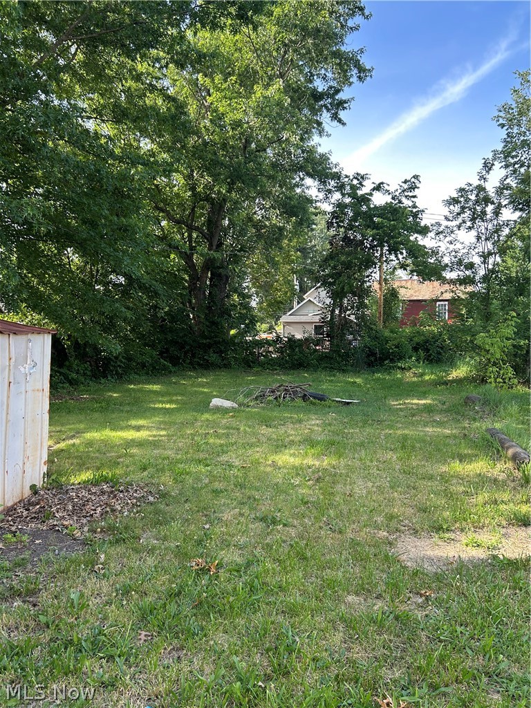 Town/New Philadelphia - Residential