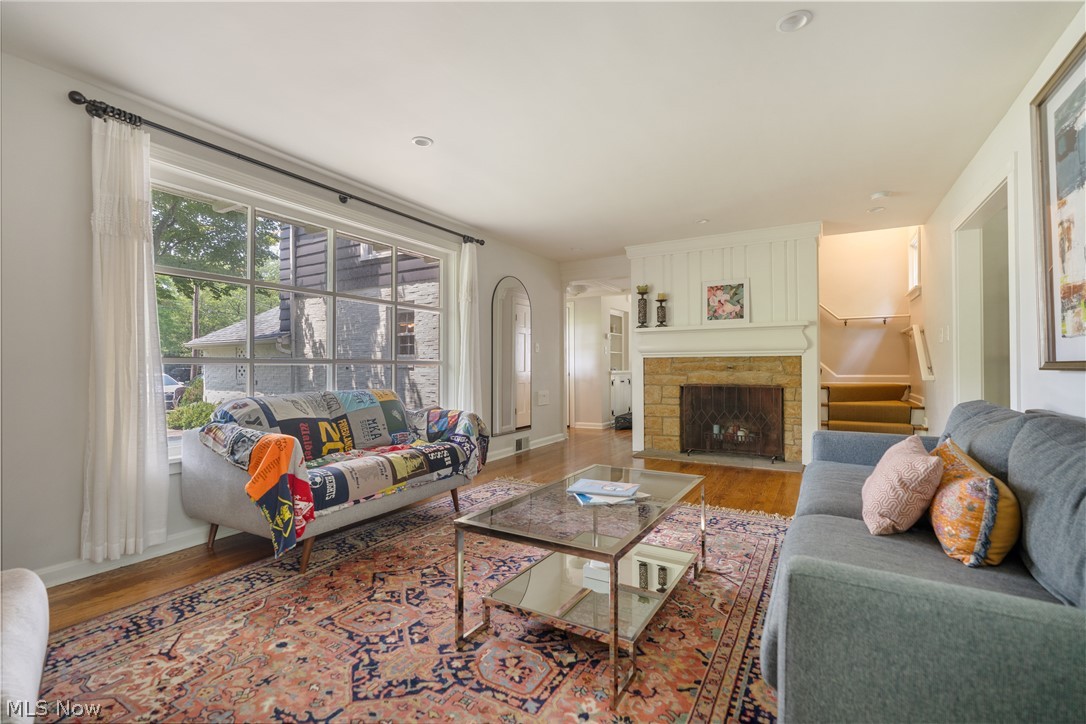 William T Arnos Belvoir Fairmo - Residential